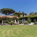 Domaine Les Mesanges 4* 가신