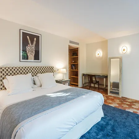 בית הארחה Domaine Les Mesanges 4*