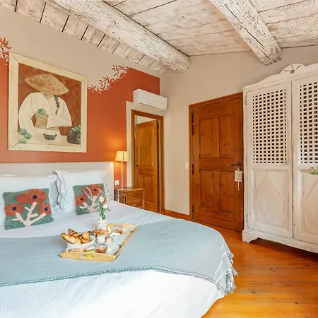 Domaine Les Mesanges 4*