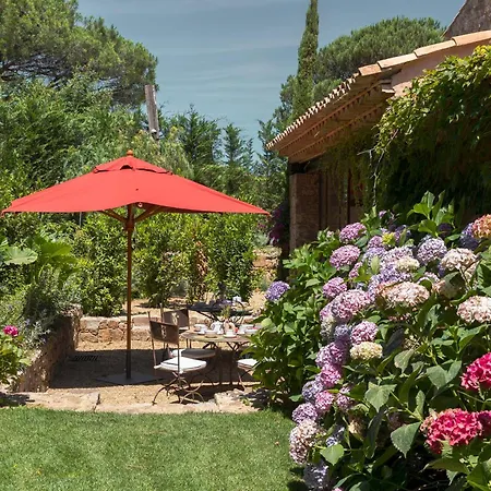 Domaine Les Mesanges 4*