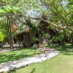 Domaine Les Mesanges ゲストハウス
