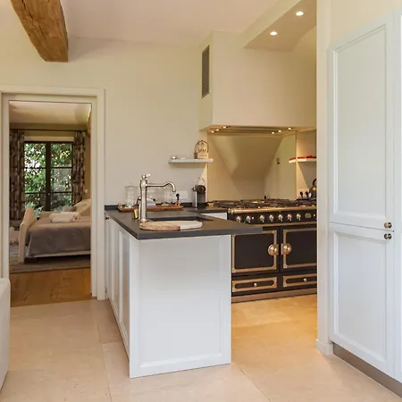 Pensjonat Domaine Les Mesanges 3*