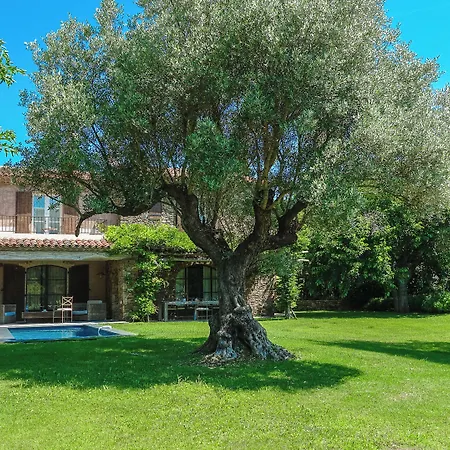 Pensjonat Domaine Les Mesanges
