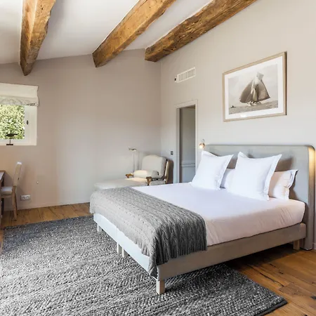 Domaine Les Mesanges Pensjonat 4*